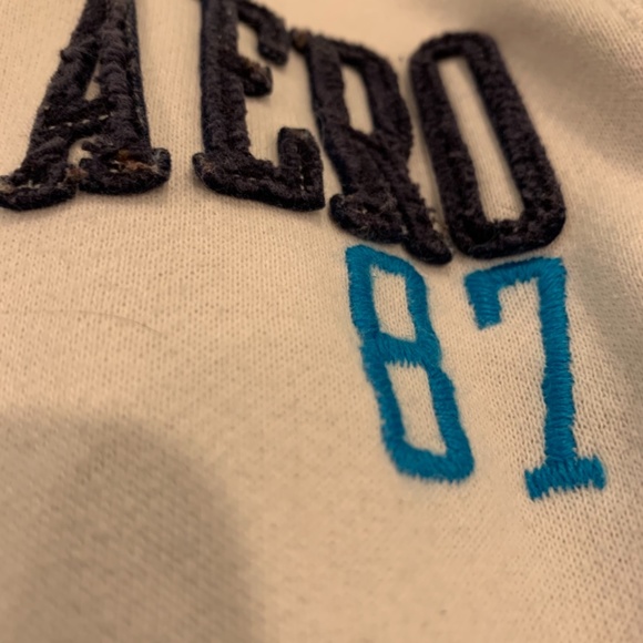 Aeropostale V-neck Sweater - Picture 3 of 8